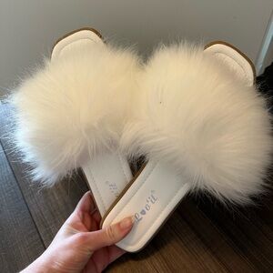 Bridal slippers